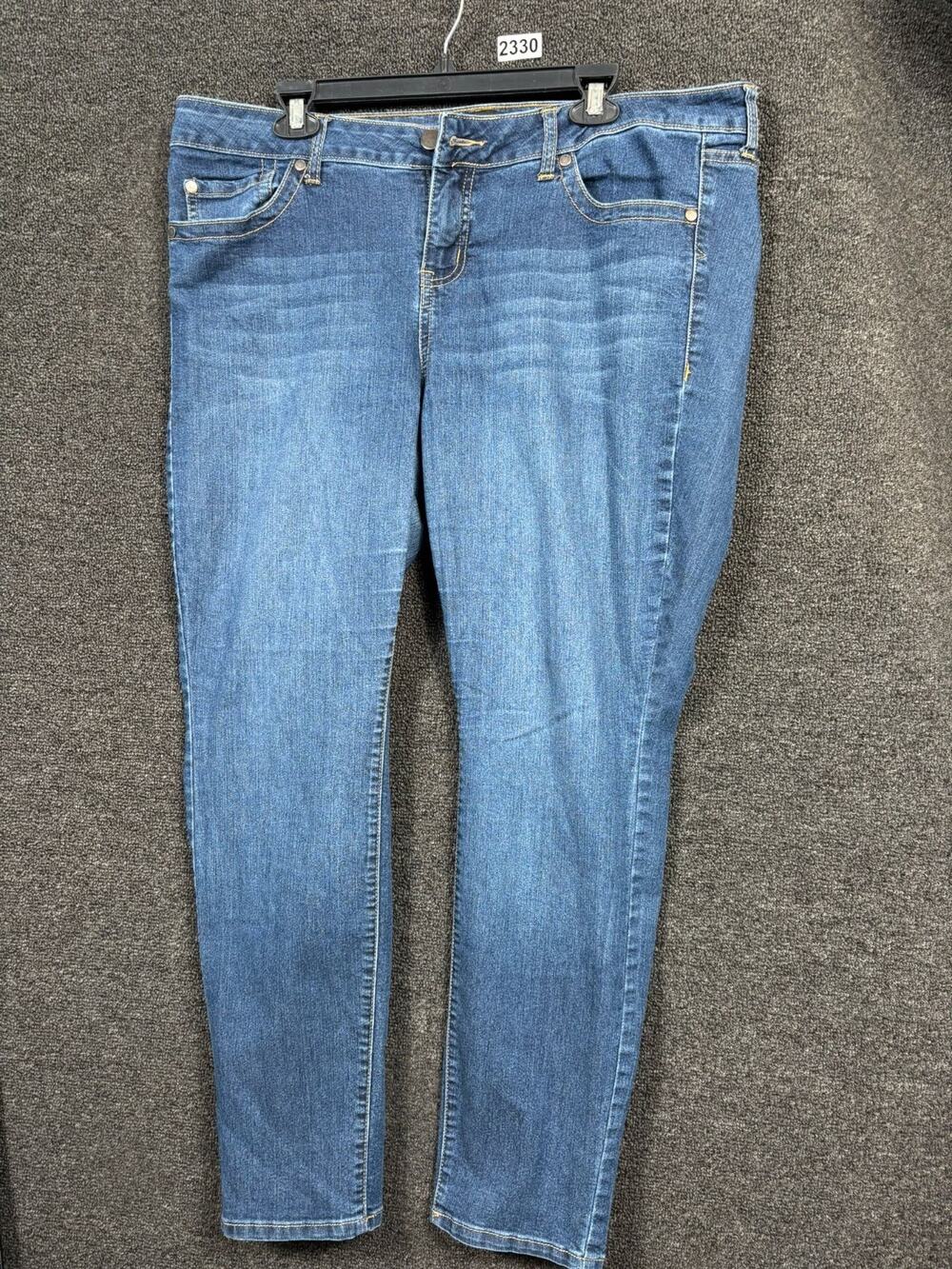 Torrid Skinny Jeans Womens Size 18S Blue Denim Mid Rise Blue Stretch